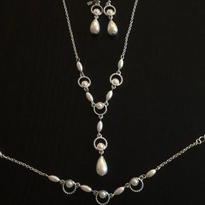 Avon Three Piece Jewelry Set